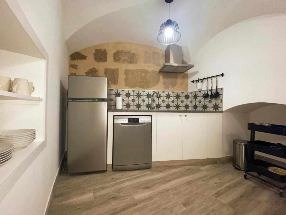Apartamento Torre del Postigo By KubiK Caces Exterior foto