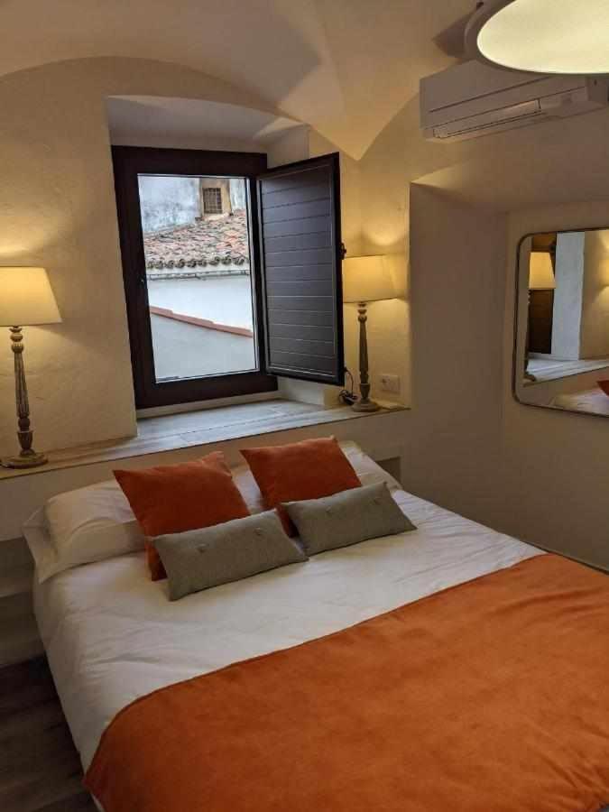 Apartamento Torre del Postigo By KubiK Caces Exterior foto