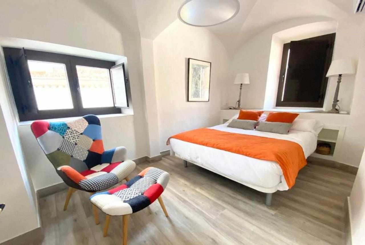 Apartamento Torre del Postigo By KubiK Caces Exterior foto